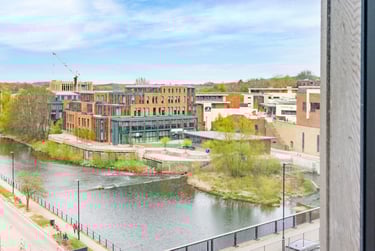 Gold En Suite River View at Dun Holm House, Unit 8, The Riverwalk, City Centre, Durham, DH14SL - Image 8